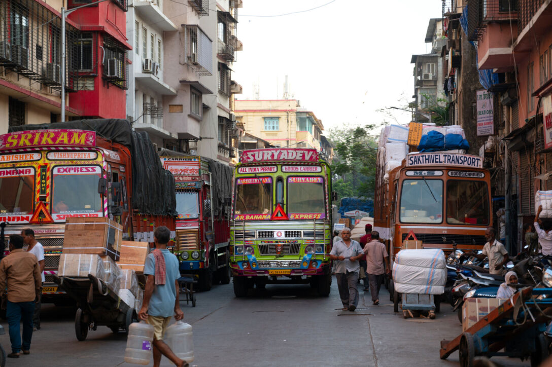 Streets of Mumbai, Masjid Bunder, India