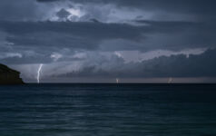 Storm dark skies lightning t5